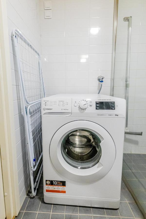 אספו Sleepwell Apartments Niittykumpu 12 - Metro, 15 Min From Helsinki City מראה חיצוני תמונה