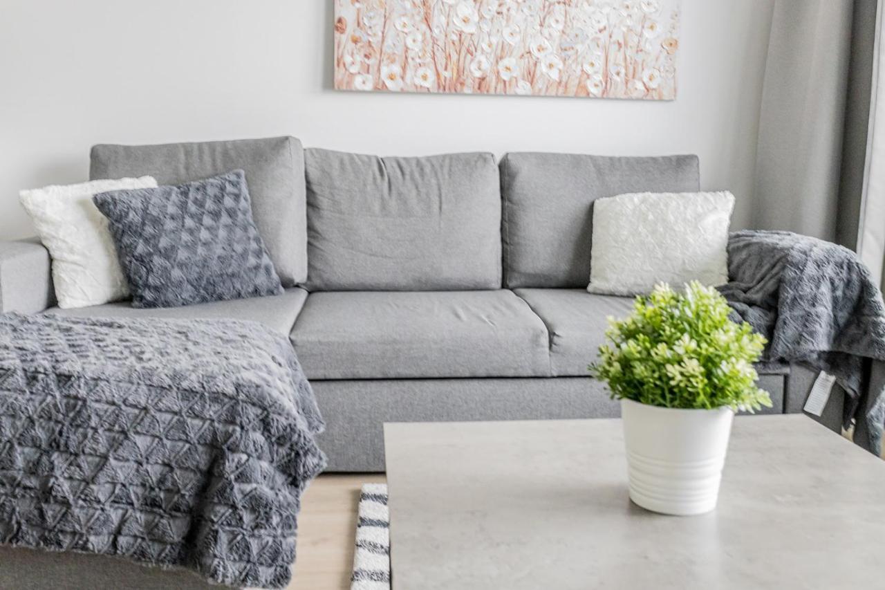 אספו Sleepwell Apartments Niittykumpu 12 - Metro, 15 Min From Helsinki City מראה חיצוני תמונה