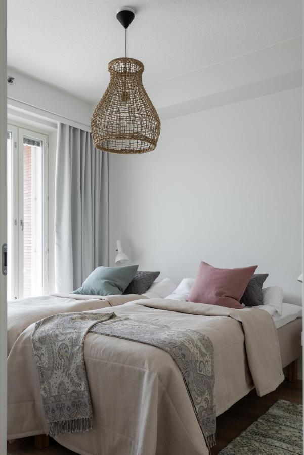 אספו Sleepwell Apartments Niittykumpu 12 - Metro, 15 Min From Helsinki City מראה חיצוני תמונה